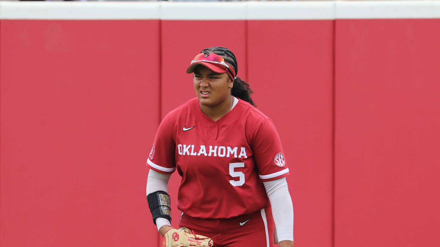 Ella Parker is Thriving in Oklahoma's Outfield