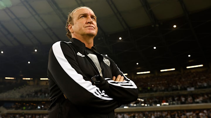 Treinador, por enquanto, evita falar sobre o assunto