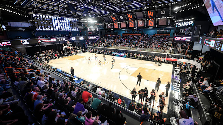 Four-star combo guard Parker Robinson is rising fast in the 2026 class, and I'd like to see Syracuse basketball offer him.