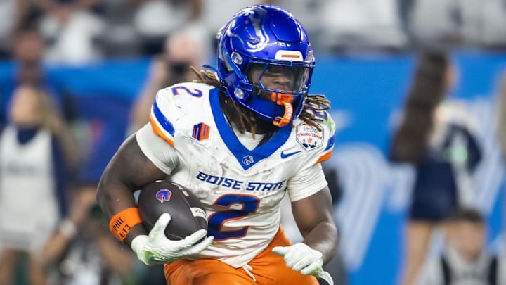 Dec 31, 2024; Glendale, AZ, USA; Boise State Broncos running back Ashton Jeanty (2) against the Penn State Nittany Lions during the Fiesta Bowl at State Farm Stadium. Mandatory Credit: Mark J. Rebilas-Imagn Images Dec 31, 2024; Glendale, AZ, USA; Boise State Broncos running back Ashton Jeanty (2) against the Penn State Nittany Lions during the Fiesta Bowl at State Farm Stadium. Mandatory Credit: Mark J. Rebilas-Imagn Images