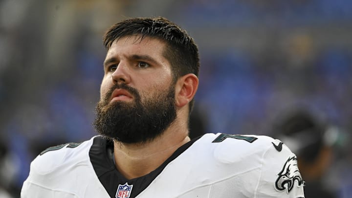 The Atlanta Falcons signed center Matt Hennessy, formerly a starter in Atlanta who later played with the Philadelphia Eagles.