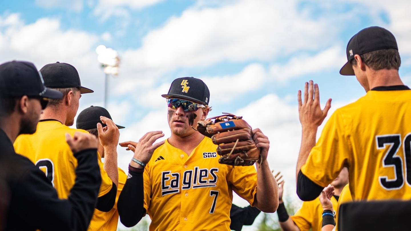 NCAA Baseball Rankings: Red-Hot Golden Eagles Soar Back Into Top 10