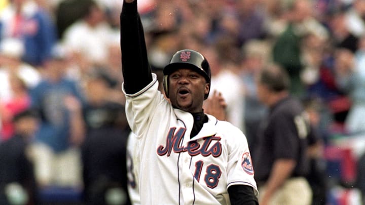 Darryl Hamilton #18...