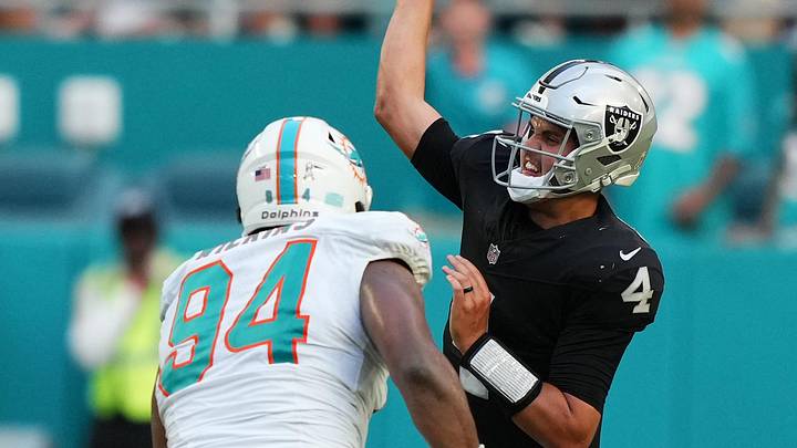 Nov 19, 2023; Miami Gardens, Florida, USA; Miami Dolphins defensive tackle Christian Wilkins (94) Nov 19, 2023; Miami Gardens, Florida, USA; Miami Dolphins defensive tackle Christian Wilkins (94)