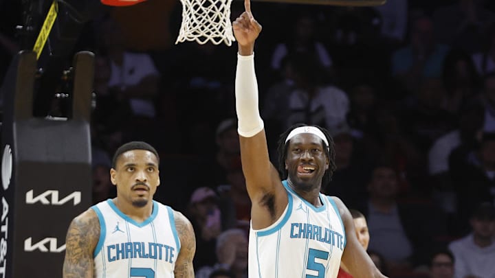The Hornets are 15-11-1 against the spread as road underdogs this season.