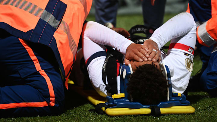 Désiré Doué sorti sur civière face à Lorient, mercredi Désiré Doué sorti sur civière face à Lorient, mercredi