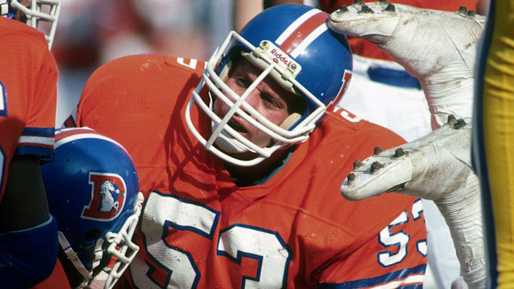 Denver Broncos v Los Angeles Rams
