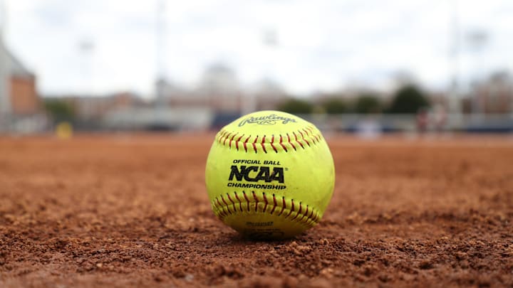 Northern Illinois v North Carolina-Greensboro