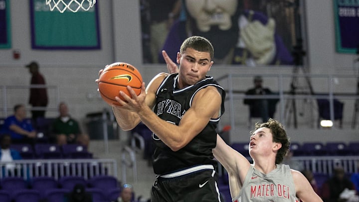 Dante Allen, a 2025 four-star shooting guard who holds a Syracuse basketball scholarship offer, has disclosed his top four.