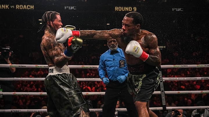 Lamont Roach Jr. lands a straight right hand on Gervonta Davis.