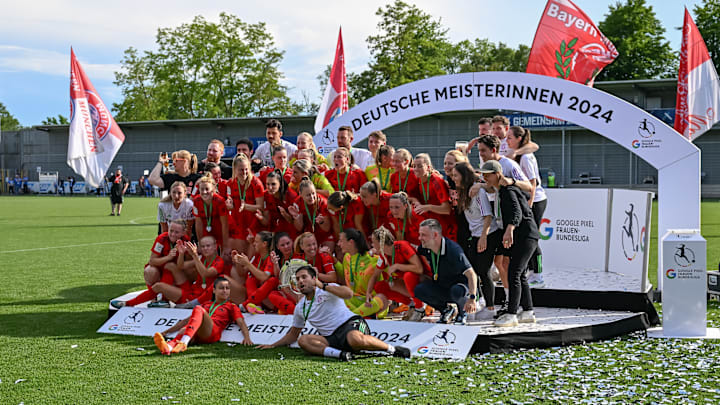 Letztes Jahr gewann Bayern die Meisterschaft. Können sie den Titel verteidigen? Letztes Jahr gewann Bayern die Meisterschaft. Können sie den Titel verteidigen?