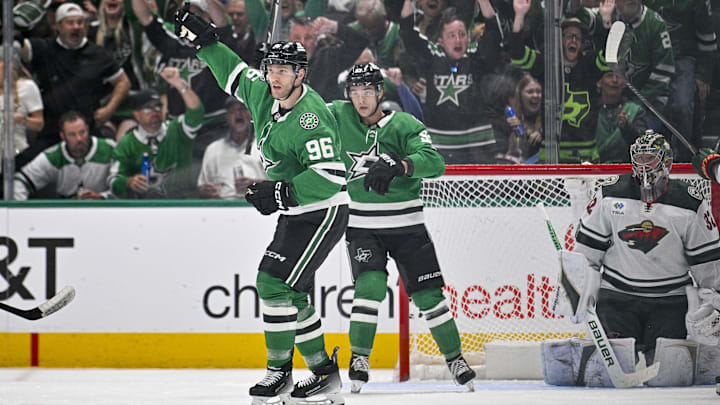 The Stars are home favorites against the Wild