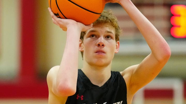 Scottsdale Christian guard Jacob Webber (3) shoots a free throw