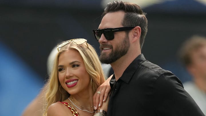 Sep 29, 2024; Inglewood, California, USA; Gracie Hunt, the daughter of Kansas City Chiefs owner Clark Hunt (not pictured) with boyfriend Cody Keith at SoFi Stadium. 