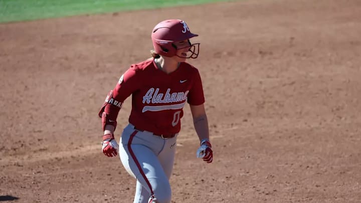 Alabama Softball Player Brooke Ellestad (0) runs the bases