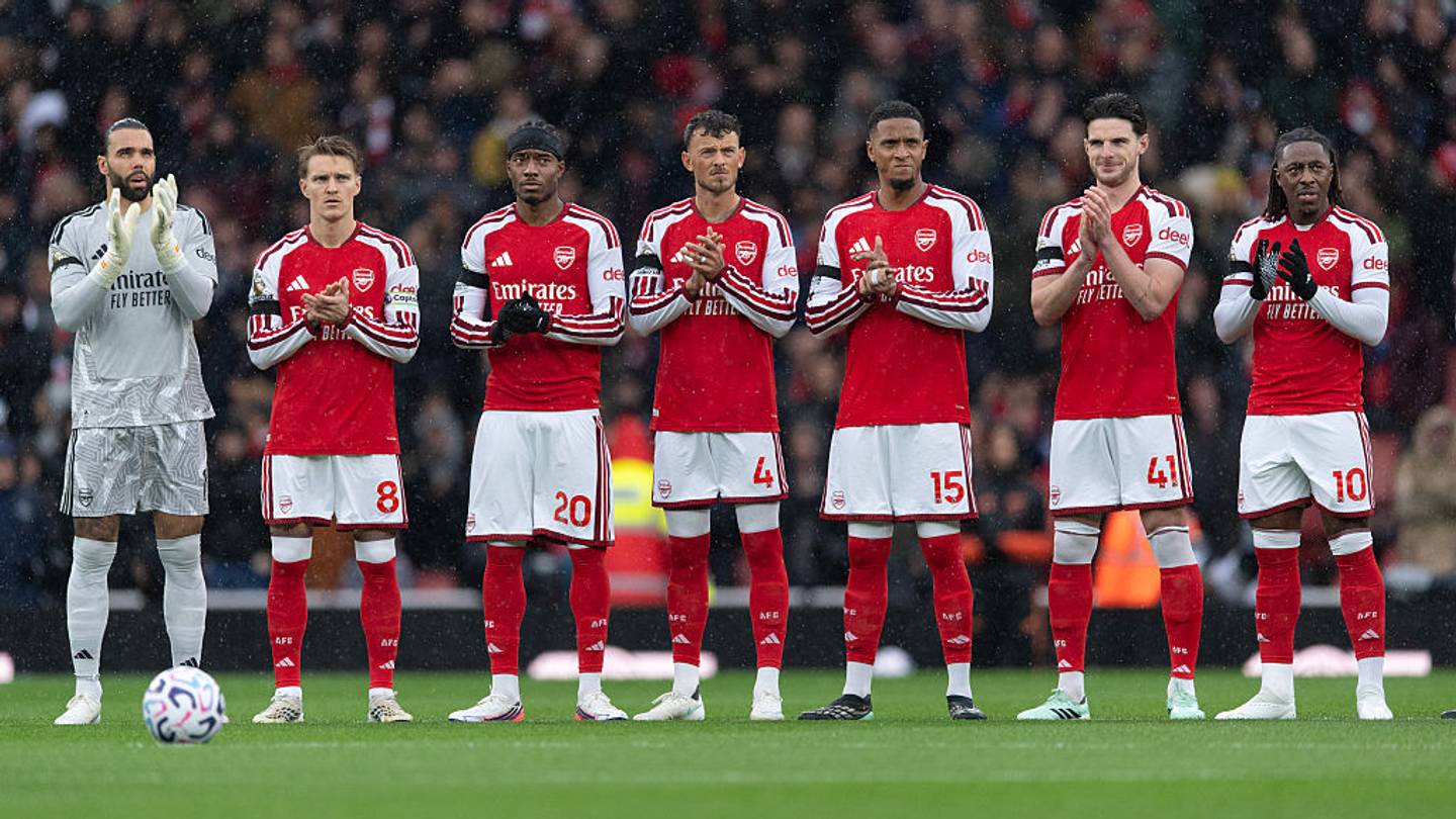 Arsenal Lineup Arsenal Predicted Lineup vs. Liverpool: Sweeping Changes From Cup ...