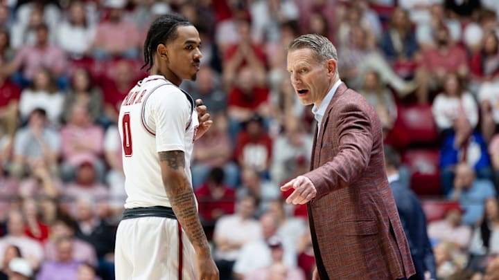 Alabama guard Labaron Philon Jr talks to head coach Nate Oats in the second half of the game against Auburn on Mar. 7, 2026. 