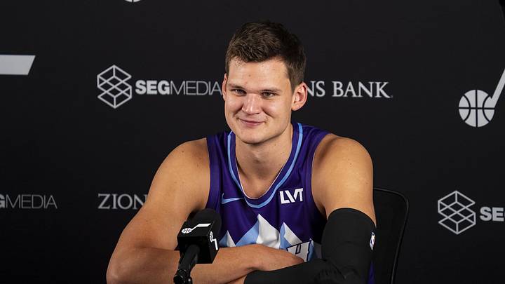 Sep 30, 2024; Salt Lake City, USA; Utah Jazz center Walker Kessler (24) talks to the media during media day at Zions Bank Basketball Campus. Mandatory Credit: Utah Jazz via Imagn Images Sep 30, 2024; Salt Lake City, USA; Utah Jazz center Walker Kessler (24) talks to the media during media day at Zions Bank Basketball Campus. Mandatory Credit: Utah Jazz via Imagn Images