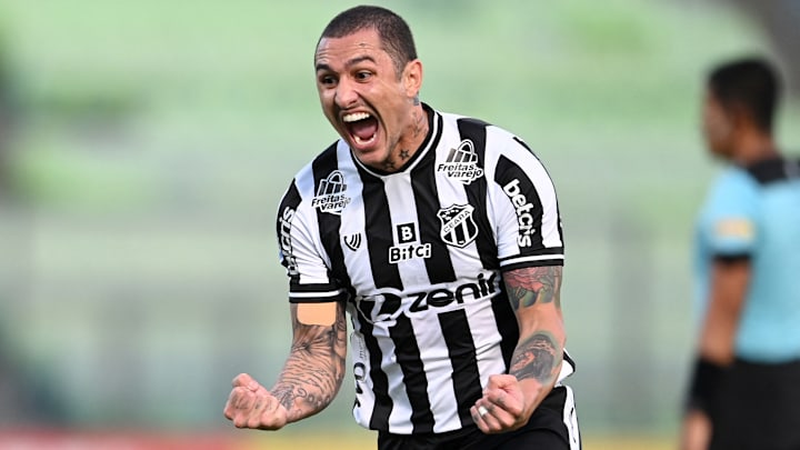 Desempenho indiscutível do meia garantiu a primeira vitória do Vozão em casa nesta edição da Série A 