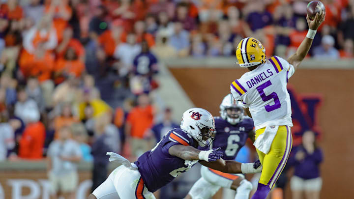 LSU v Auburn