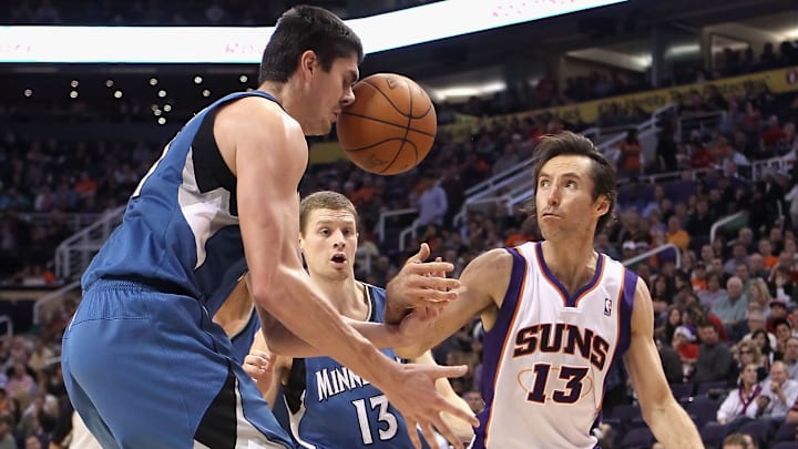Minnesota Timberwolves v Phoenix Suns