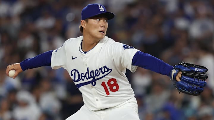 The Dodgers are road favorites against the Rangers on Friday night.