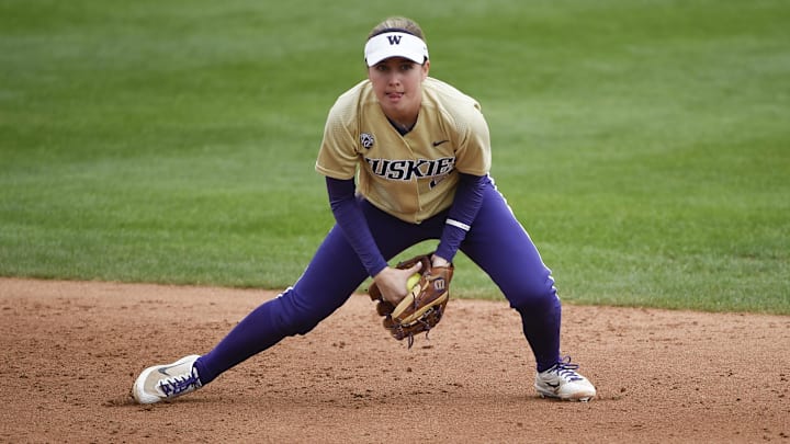 Washington infielder Sis Bates fields the ball against Northwestern on March 5, 2017, at Anderson Family Field.