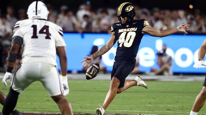 Sep 26, 2026; Starkville, Mississippi, USA; Missouri Tigers kicker/punter Brunno Reus (40) punts the ball during the second quarter against the Mississippi State Bulldogs at Davis Wade Stadium at Scott Field. Mandatory Credit: Petre Thomas-Imagn Images Sep 26, 2026; Starkville, Mississippi, USA; Missouri Tigers kicker/punter Brunno Reus (40) punts the ball during the second quarter against the Mississippi State Bulldogs at Davis Wade Stadium at Scott Field. Mandatory Credit: Petre Thomas-Imagn Images