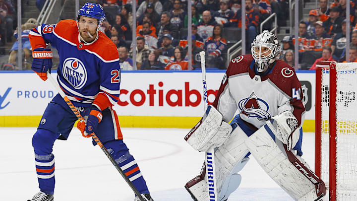 Jan 7, 2023; Edmonton, Alberta, CAN; Edmonton Oilers forward Leon Draisaitl (29) looks for a pass in front of Colorado Avalanche goaltender Alexander Georgiev (40) during the first period at Rogers Place. Mandatory Credit: Perry Nelson-Imagn Images Jan 7, 2023; Edmonton, Alberta, CAN; Edmonton Oilers forward Leon Draisaitl (29) looks for a pass in front of Colorado Avalanche goaltender Alexander Georgiev (40) during the first period at Rogers Place. Mandatory Credit: Perry Nelson-Imagn Images