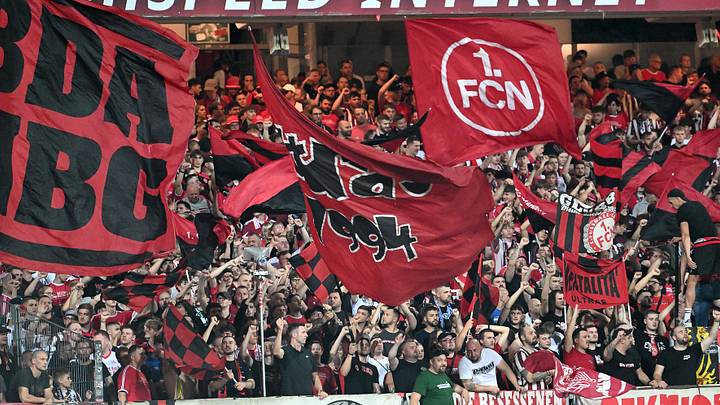 Die FCN-Fans kommen in Scharen Die FCN-Fans kommen in Scharen