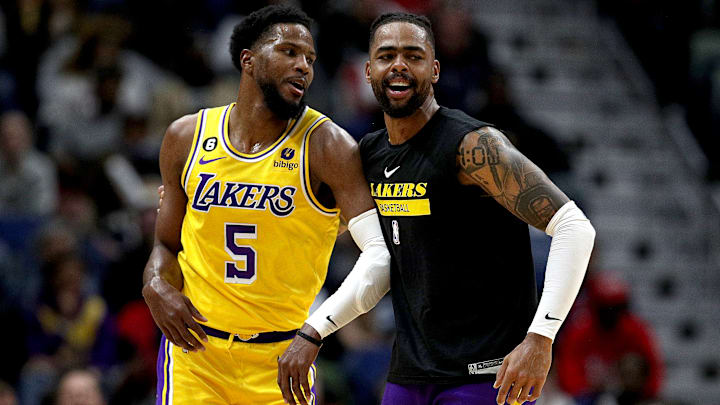 Los Lakers quieren traspasar a algunos de sus jugadores actuales