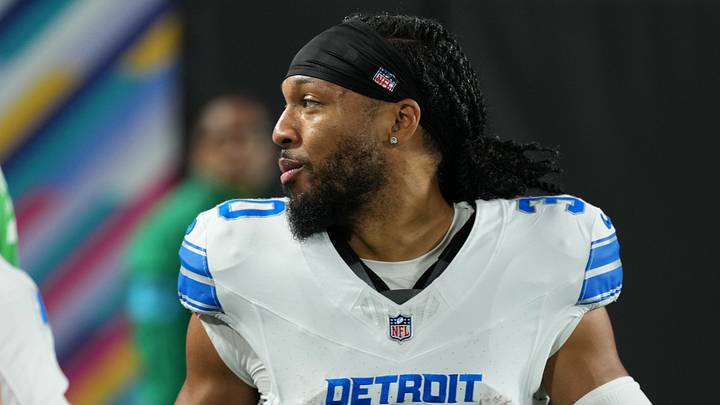 Detroit Lions cornerback Khalil Dorsey (30) looks on Detroit Lions cornerback Khalil Dorsey (30) looks on