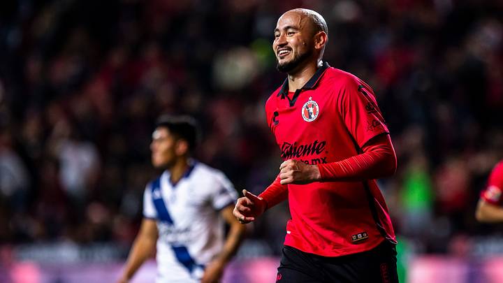 El delantero paraguayo Carlos González está en negociaciones para dejar a Xolos de Tijuana y unirse a Bravos de Juárez en transferencia definitiva.