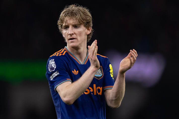 Anthony Gordon แอนโทนี กอร์ดอน