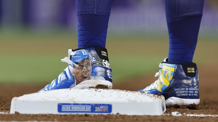 Apr 15, 2025; Miami, Florida, USA; A general view of the shoes worn by Arizona Diamondbacks first baseman Josh Naylor (22) against the Miami Marlins during the sixth inning at loanDepot Park. All players wore #42 for Jackie Robinson Day.Mandatory Credit: Rhona Wise-Imagn Images Miami Apr 15, 2025; Miami, Florida, USA; A general view of the shoes worn by Arizona Diamondbacks first baseman Josh Naylor (22) against the Miami Marlins during the sixth inning at loanDepot Park. All players wore #42 for Jackie Robinson Day.Mandatory Credit: Rhona Wise-Imagn Images Miami