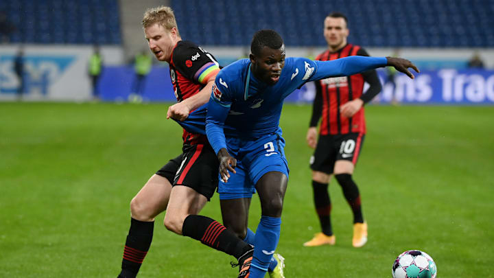 Das Duell zwischen Dortmund und Bayern wird z.B. in Hoffenheim eher eine Nebenrolle einnehmen, wenn die TSG Eintracht Frankfurt empfängt.