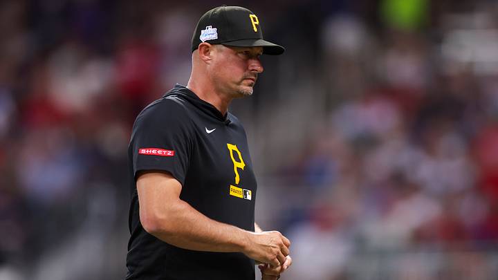 Jun 5, 2026; Atlanta, Georgia, USA; Pittsburgh Pirates manager Don Kelly (12) makes a pitching change against the Atlanta Braves in the fifth inning at Truist Park. Mandatory Credit: Brett Davis-Imagn Images