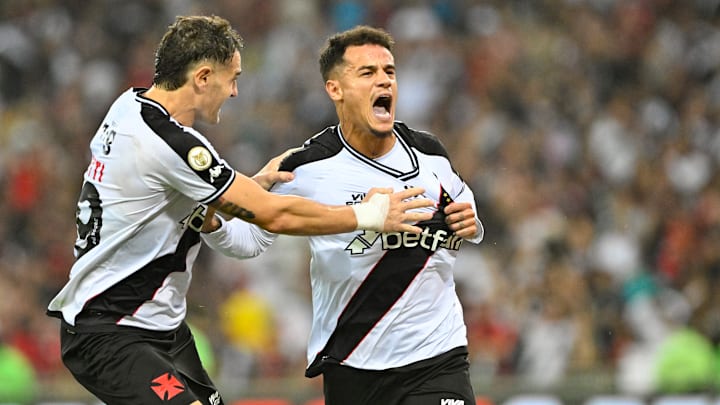 Coutinho ainda não conseguiu deslanchar desde o retorno ao Vasco