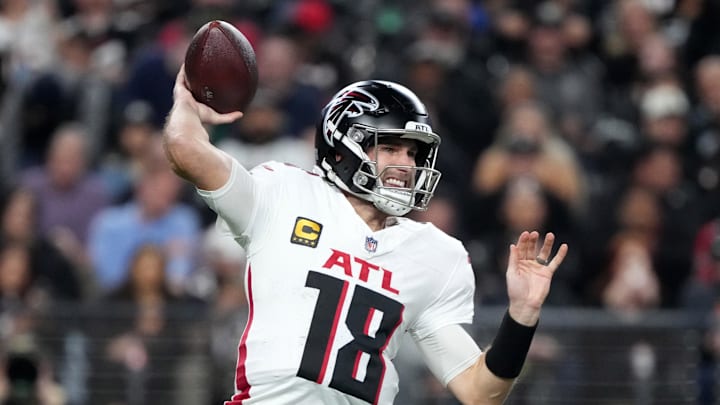Dec 16, 2024; Paradise, Nevada, USA; Atlanta Falcons quarterback Kirk Cousins (18) throws the ball against the Las Vegas Raiders in the first half at Allegiant Stadium. Mandatory Credit: Kirby Lee-Imagn Images