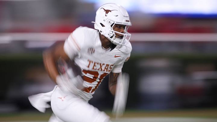 Nov 15, 2025; Athens, Georgia, USA; Texas Longhorns wide receiver Ryan Niblett