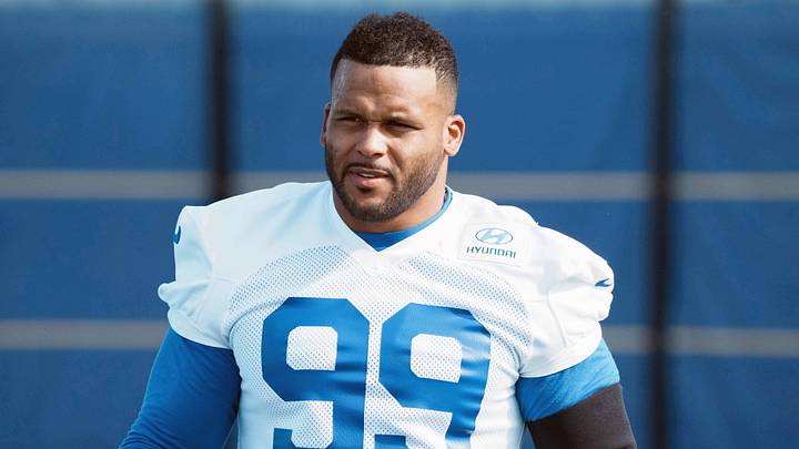Los Angeles Rams defensive end Aaron Donald (99) at practice at the Rams Practice Facility. Mandatory Credit: Kirby Lee-Imagn Images Los Angeles Rams defensive end Aaron Donald (99) at practice at the Rams Practice Facility. Mandatory Credit: Kirby Lee-Imagn Images