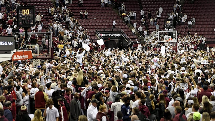 Jan 18, 2022; Tallahassee, Florida, USA; Florida State Seminoles fans rush the court after the Seminoles beat the Duke Blue Devils 79-78 at Donald L. Tucker Center. Mandatory Credit: Melina Myers-Imagn Images Jan 18, 2022; Tallahassee, Florida, USA; Florida State Seminoles fans rush the court after the Seminoles beat the Duke Blue Devils 79-78 at Donald L. Tucker Center. Mandatory Credit: Melina Myers-Imagn Images