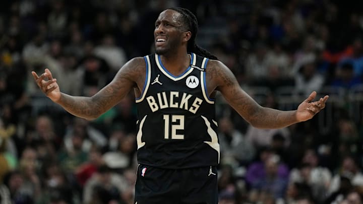 New York Knicks v Milwaukee Bucks