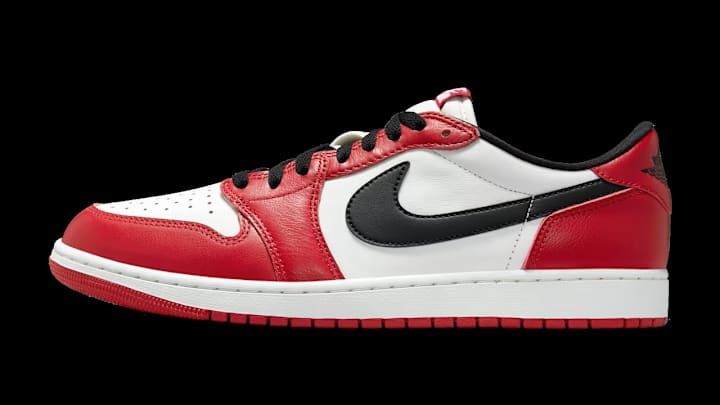 The Air Jordan 1 Low OG 'Chicago' restocked online. The Air Jordan 1 Low OG 'Chicago' restocked online.