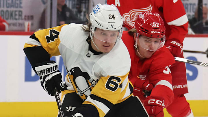 Pittsburgh Penguins v Detroit Red Wings
