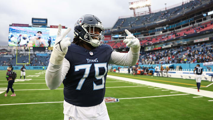 Carolina Panthers v Tennessee Titans