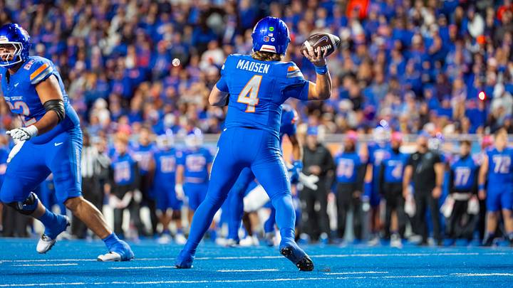 Boise State quarterback Maddux Madsen. Boise State quarterback Maddux Madsen.