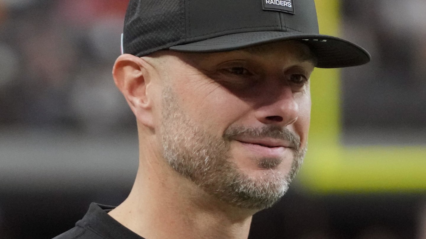 Instant Grade on Raiders' Big-Time Signing of C Tyler Linderbaum