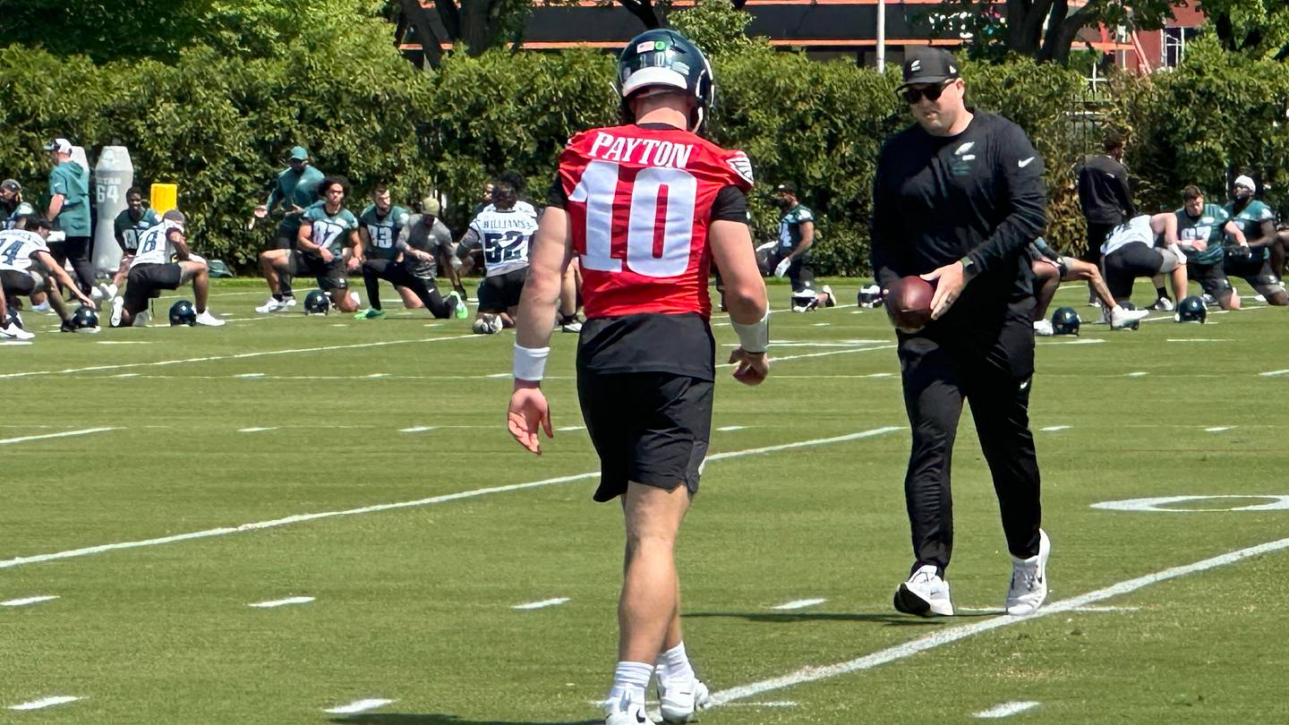 Eagles QB Coach Parks Frazier Says What Fans Want To Hear Ab