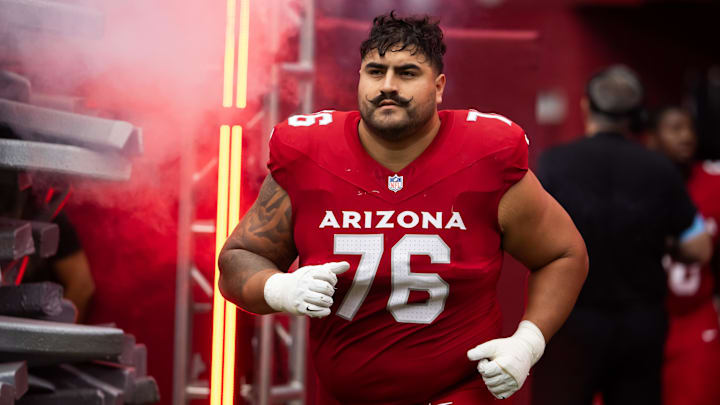 Sep 29, 2024; Glendale, Arizona, USA; Arizona Cardinals guard Will Hernandez (76) against the Washington Commanders at State Farm Stadium. Mandatory Credit: Mark J. Rebilas-Imagn Images